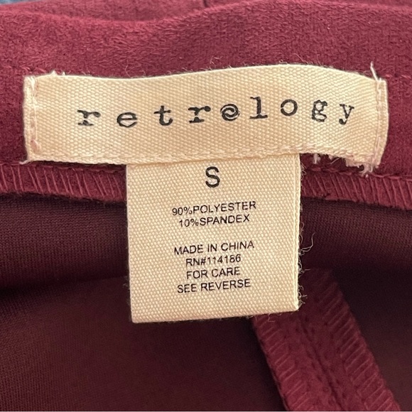 Dress Barn Retrology Burgundy Faux Suede Button Skirt NWT - Picture 7 of 7
